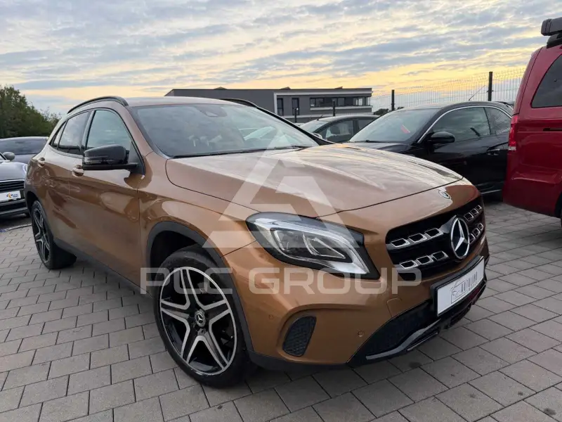 2017 Mercedes Benz GLA 220