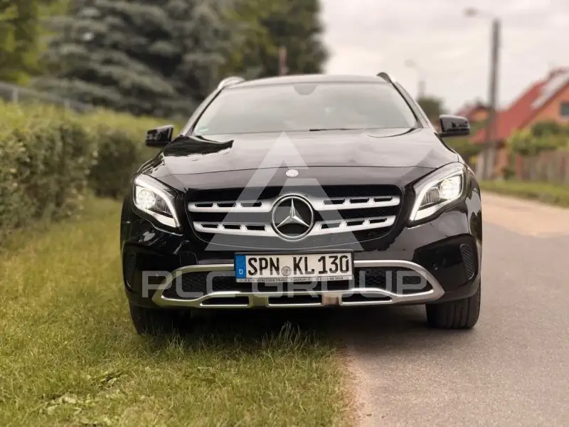 2017 Mercedes Benz GLA 220