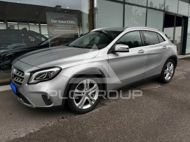 2017 Mercedes Benz GLA 220