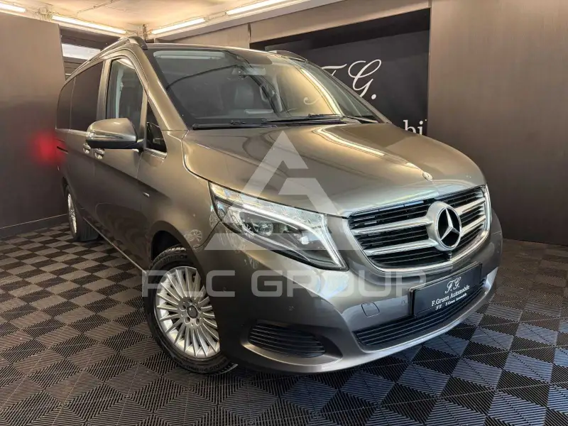 2017 Mercedes Benz V 220