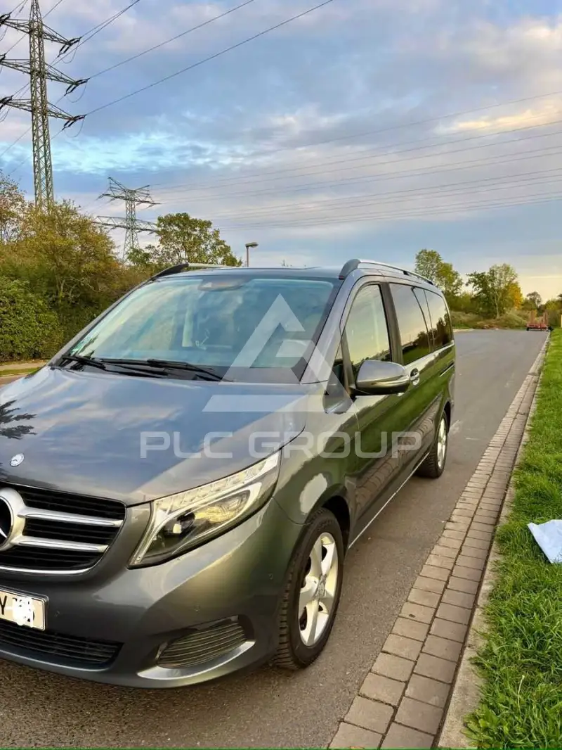 2017 Mercedes Benz V 220