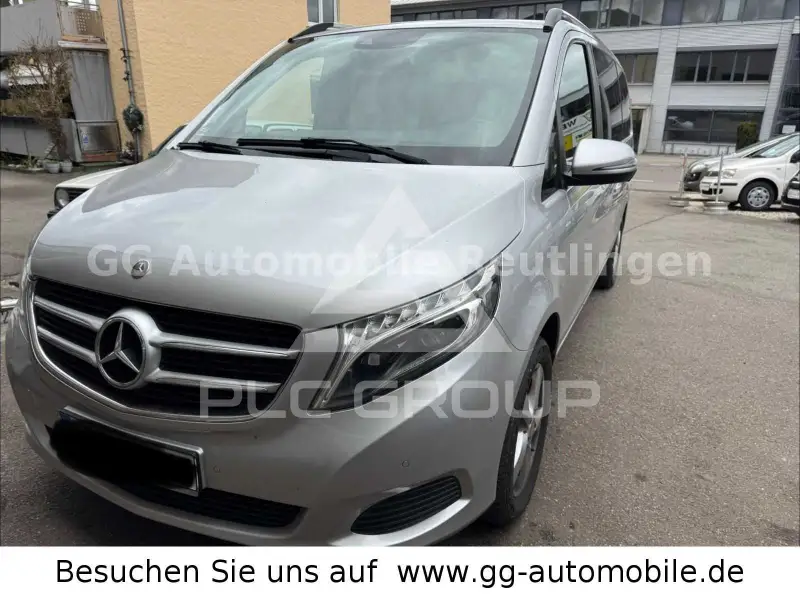 2017 Mercedes Benz V 220
