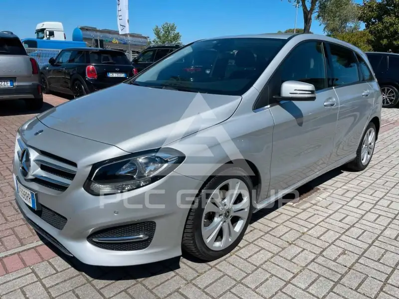 2017 Mercedes Benz B 180