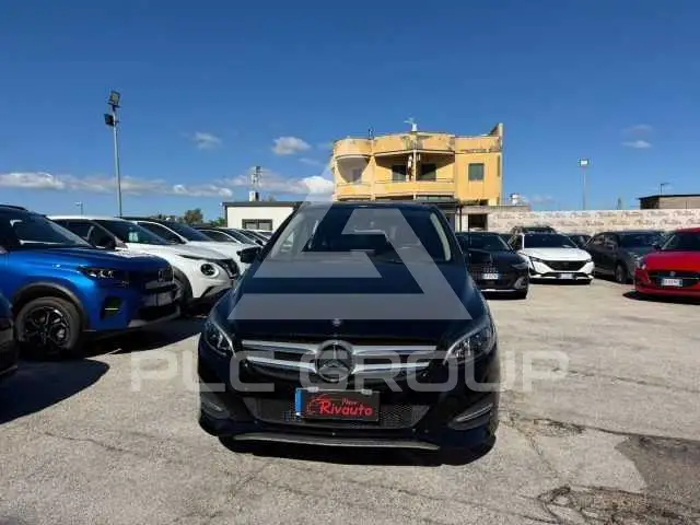 2017 Mercedes Benz B 180