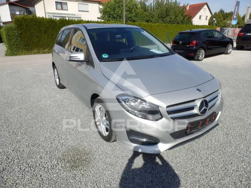 2017 Mercedes Benz B 180