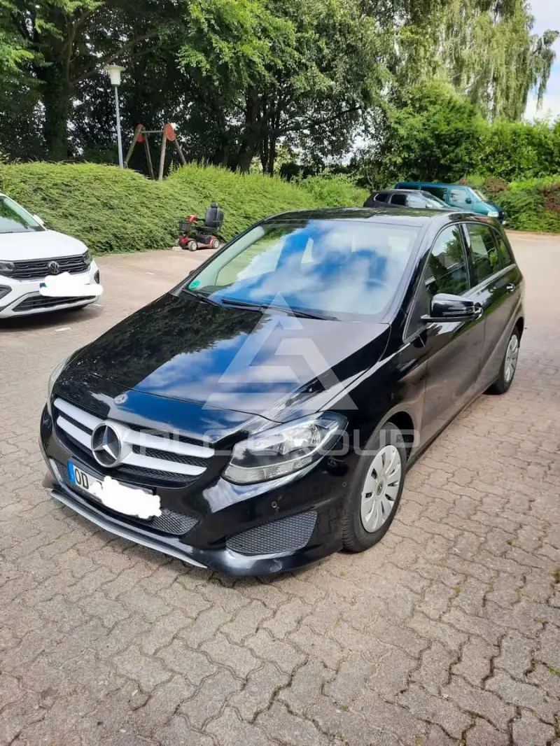 2017 Mercedes Benz B 180