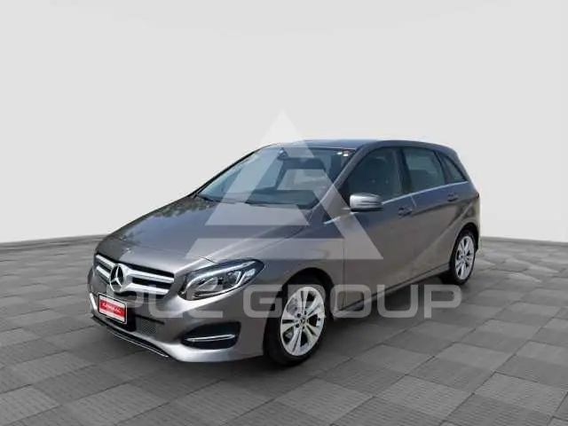 2017 Mercedes Benz B 180