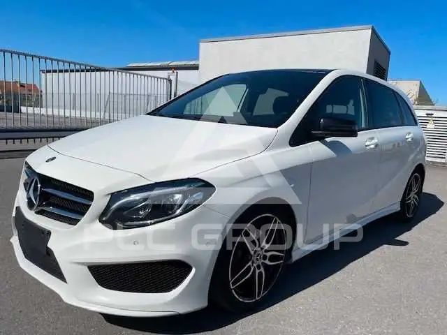 2017 Mercedes Benz B 180