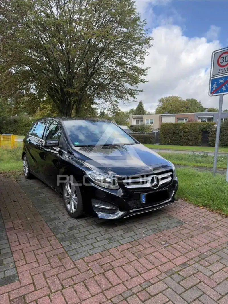 2017 Mercedes Benz B 180