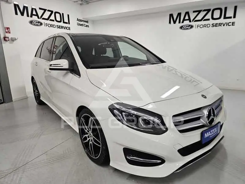 2017 Mercedes Benz B 180