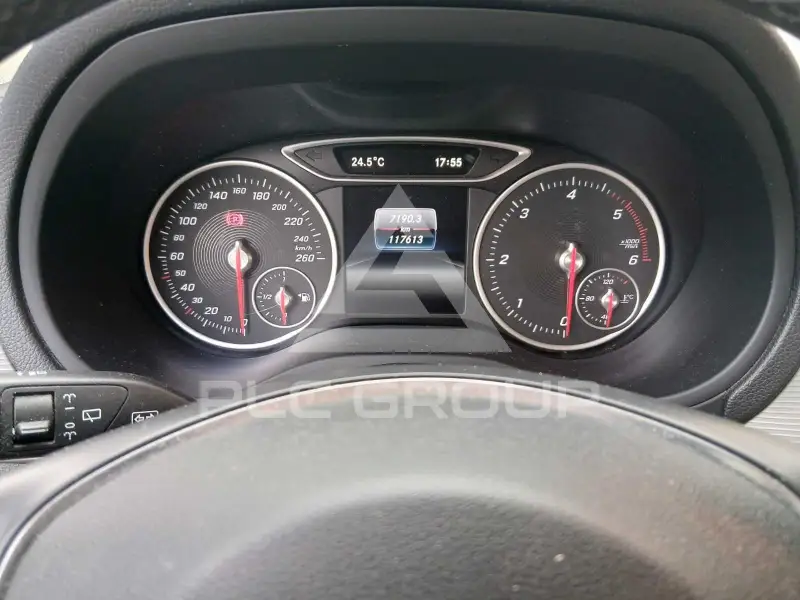2017 Mercedes Benz B 180