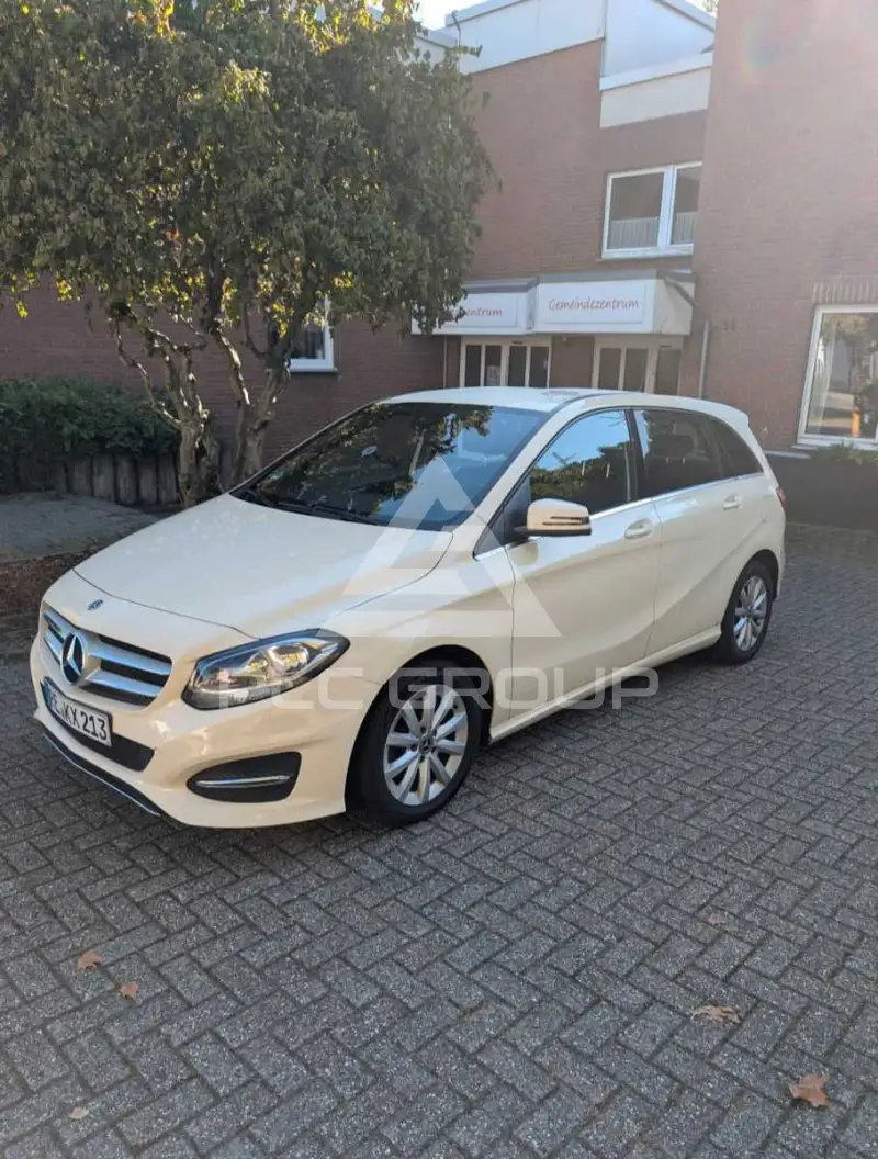 2017 Mercedes Benz B 180