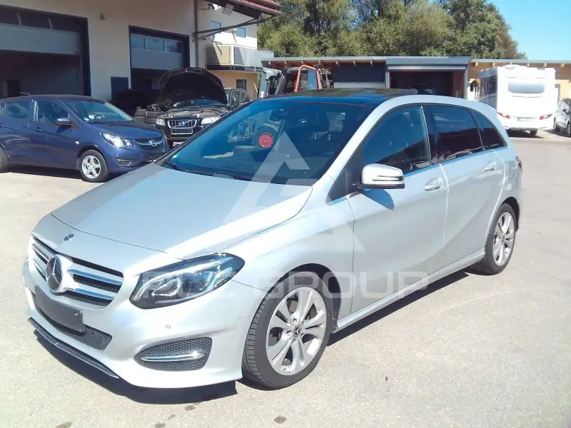 2017 Mercedes Benz B 220