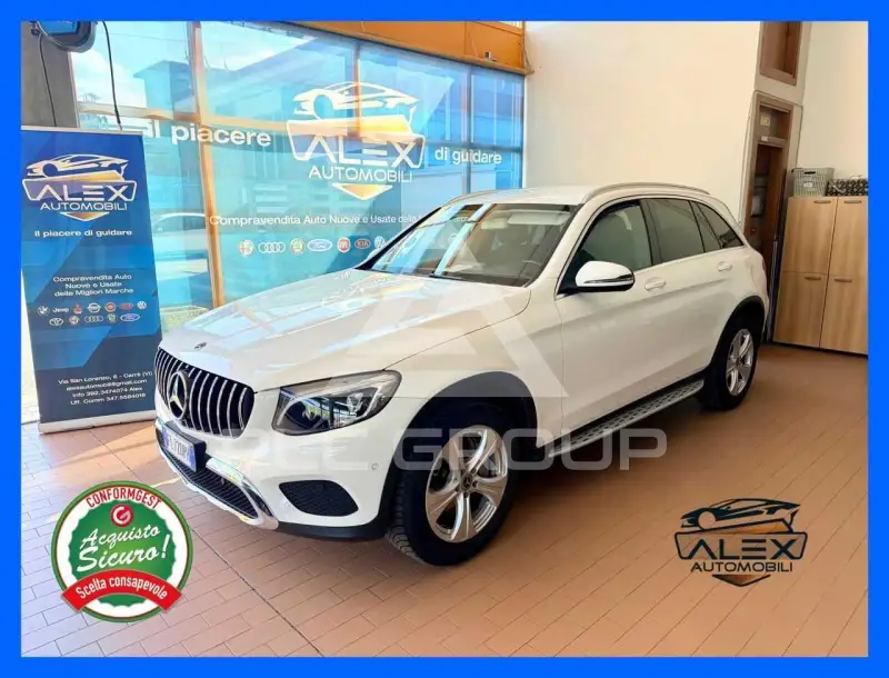 2017 Mercedes Benz GLC 220