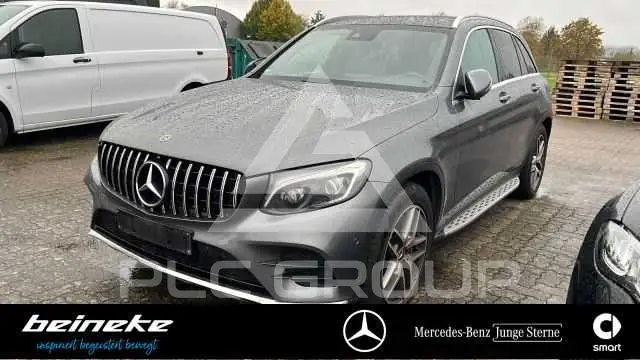 2017 Mercedes Benz GLC 220