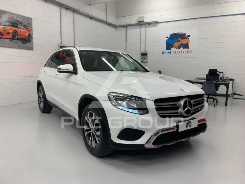 2017 Mercedes Benz GLC 220