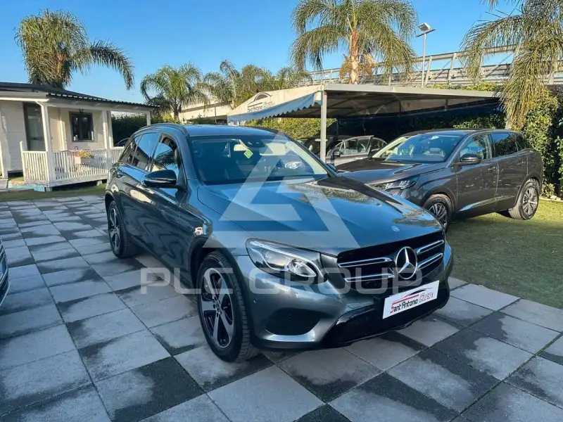 2017 Mercedes Benz GLC 220
