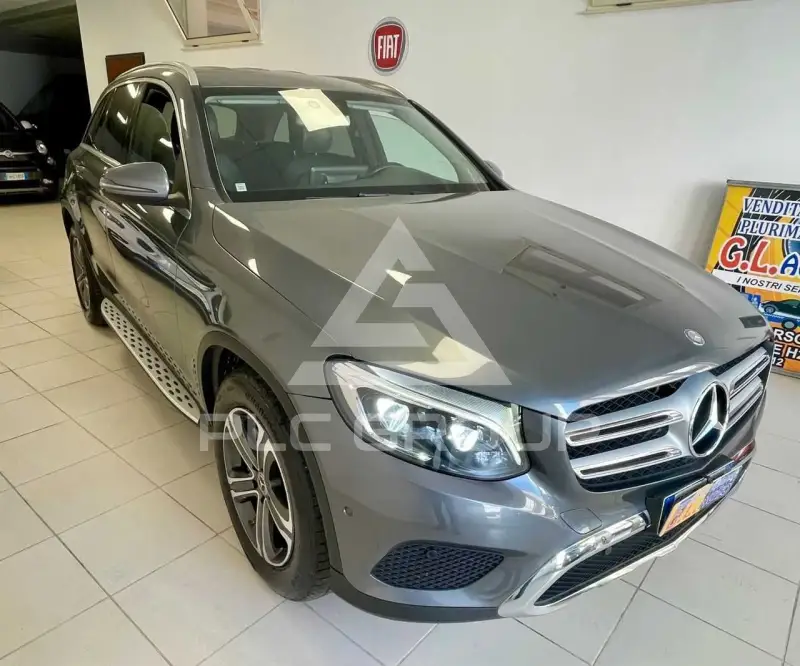 2017 Mercedes Benz GLC 220