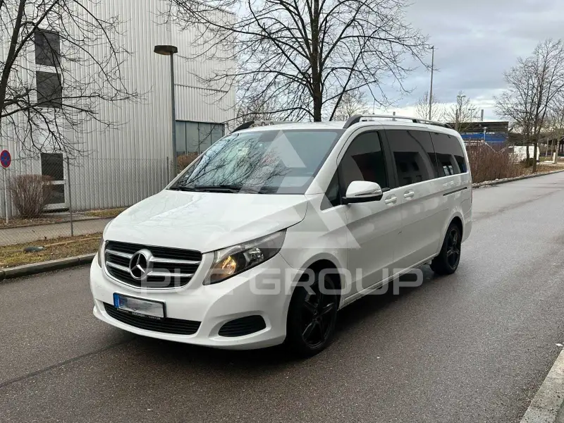 2017 Mercedes Benz V 200