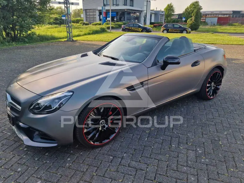 2017 Mercedes Benz SLC 180