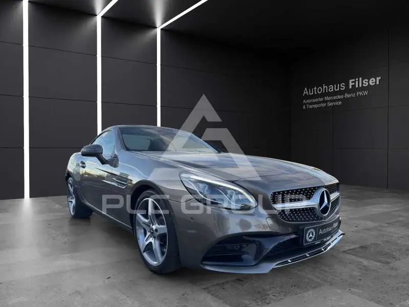 2017 Mercedes Benz SLC 250