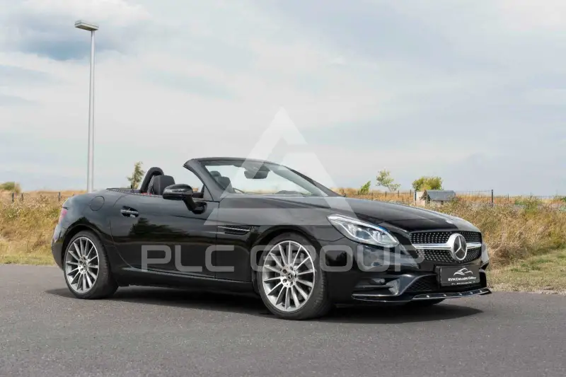 2017 Mercedes Benz SLC 300