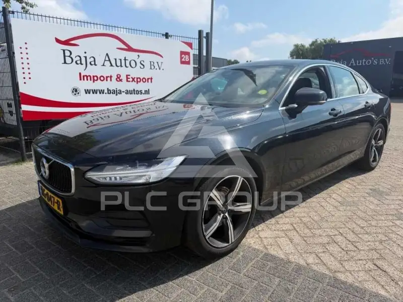 2017 Volvo S90