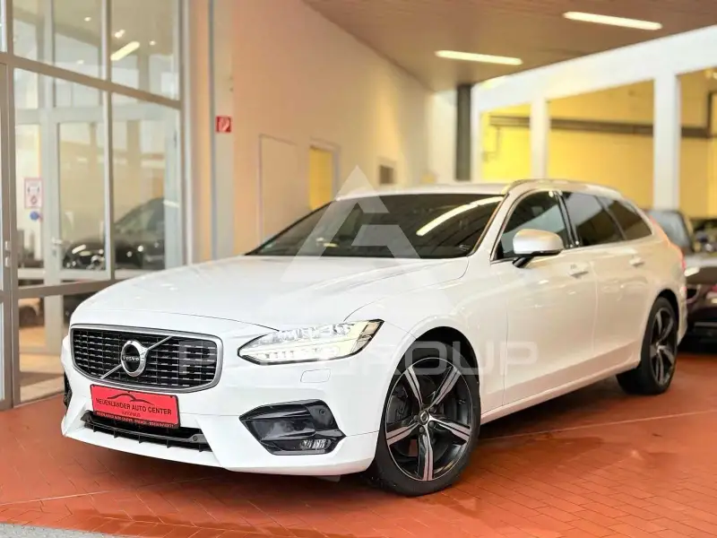 2017 Volvo V90