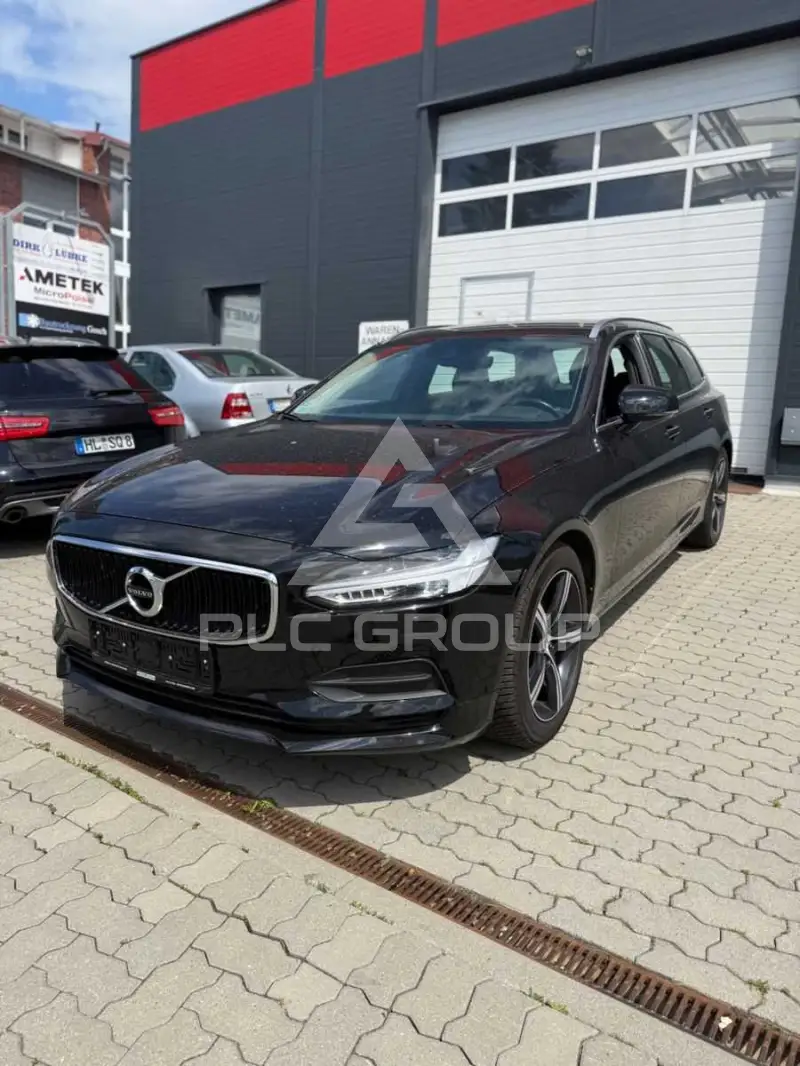 2017 Volvo V90