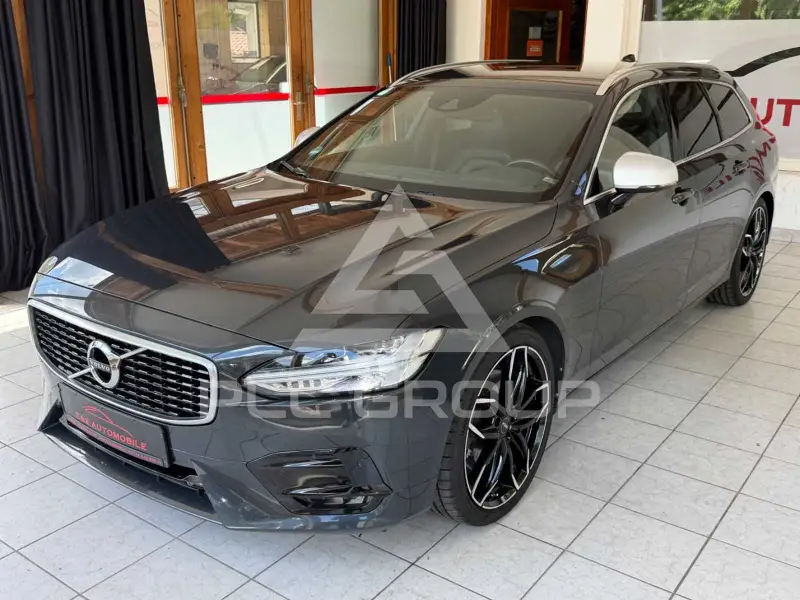 2017 Volvo V90