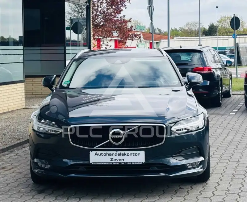 2017 Volvo V90