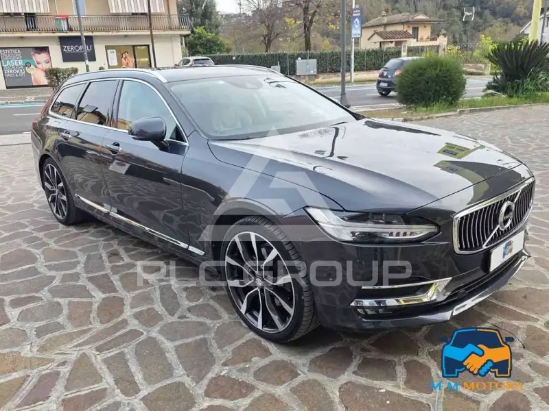 2017 Volvo V90