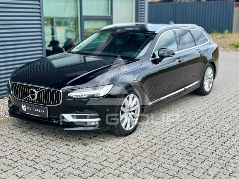 2017 Volvo V90
