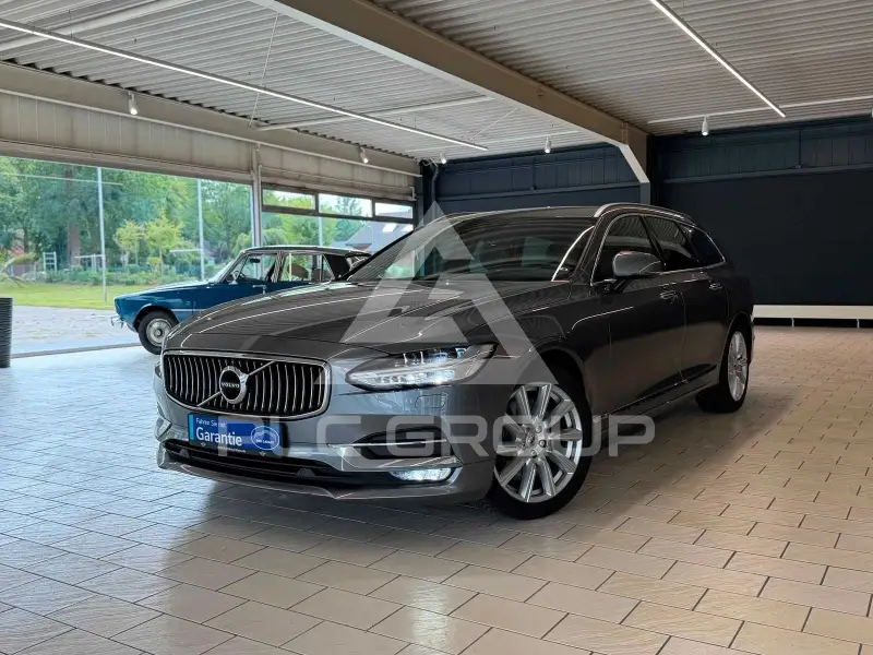 2017 Volvo V90