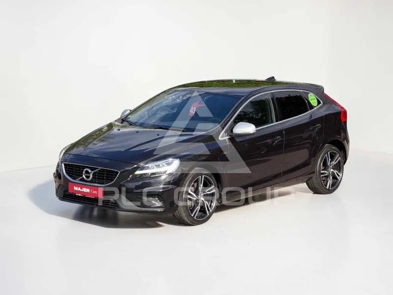 2017 Volvo V40