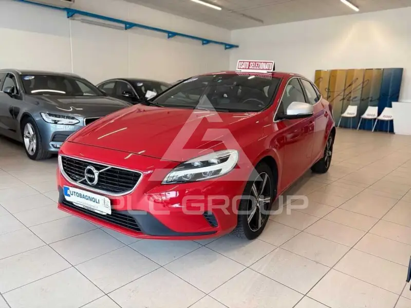 2017 Volvo V40