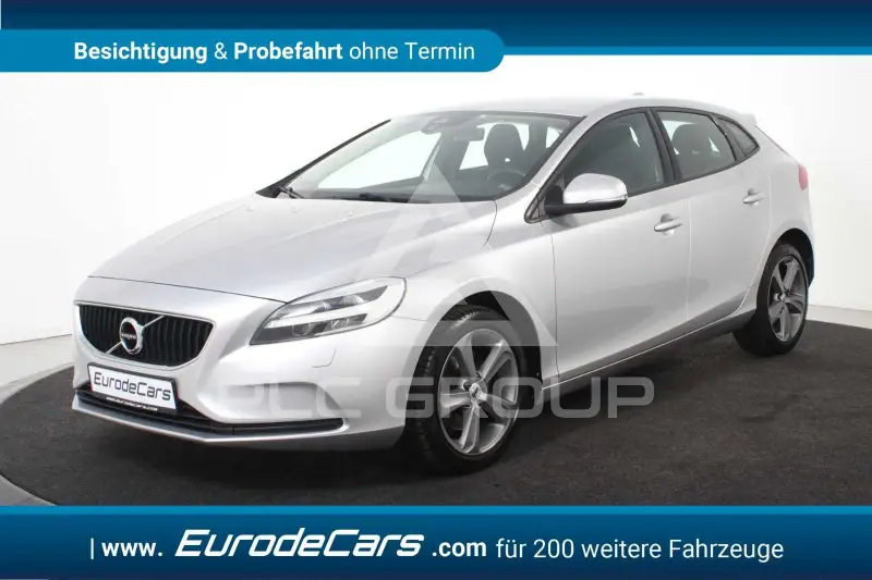 2017 Volvo V40