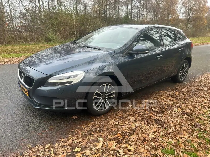 2017 Volvo V40