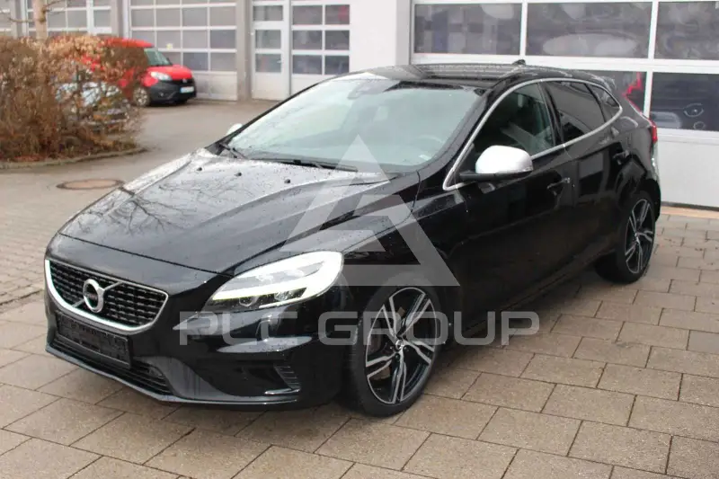 2017 Volvo V40