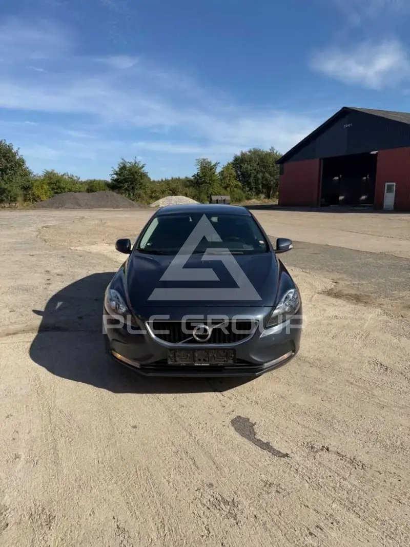 2017 Volvo V40