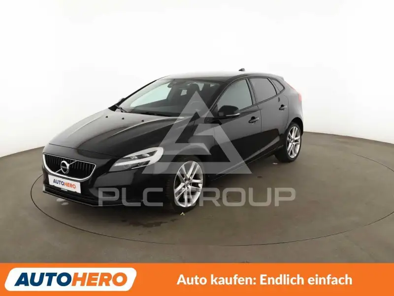 2017 Volvo V40
