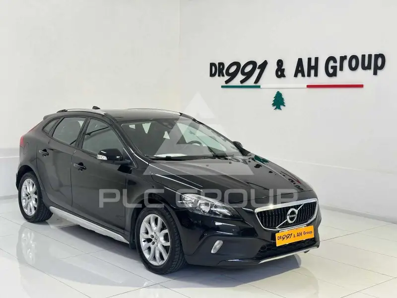 2017 Volvo V40
