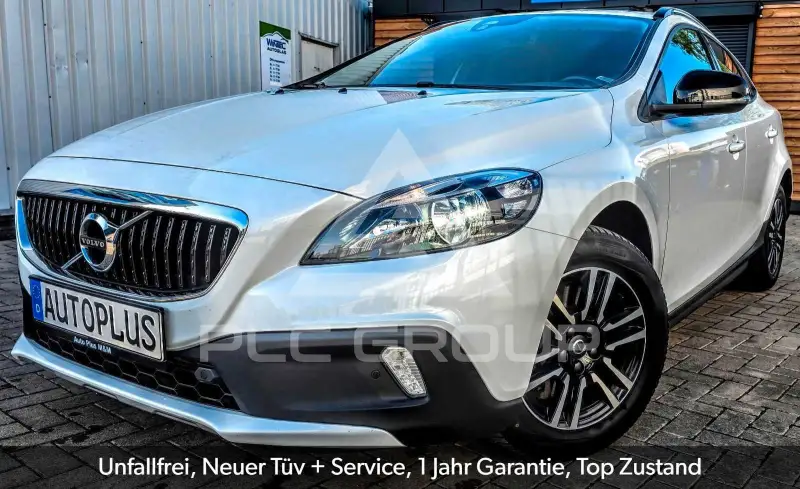 2017 Volvo V40