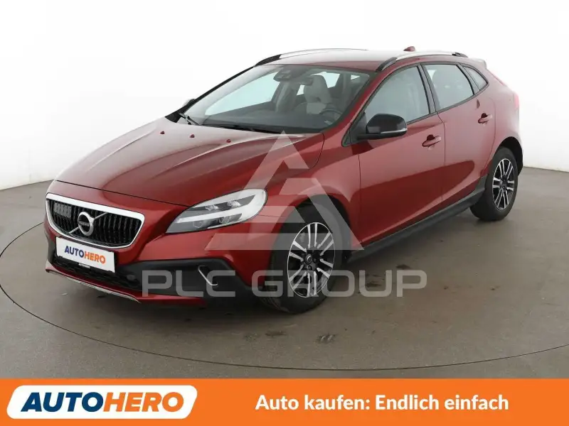 2017 Volvo V40