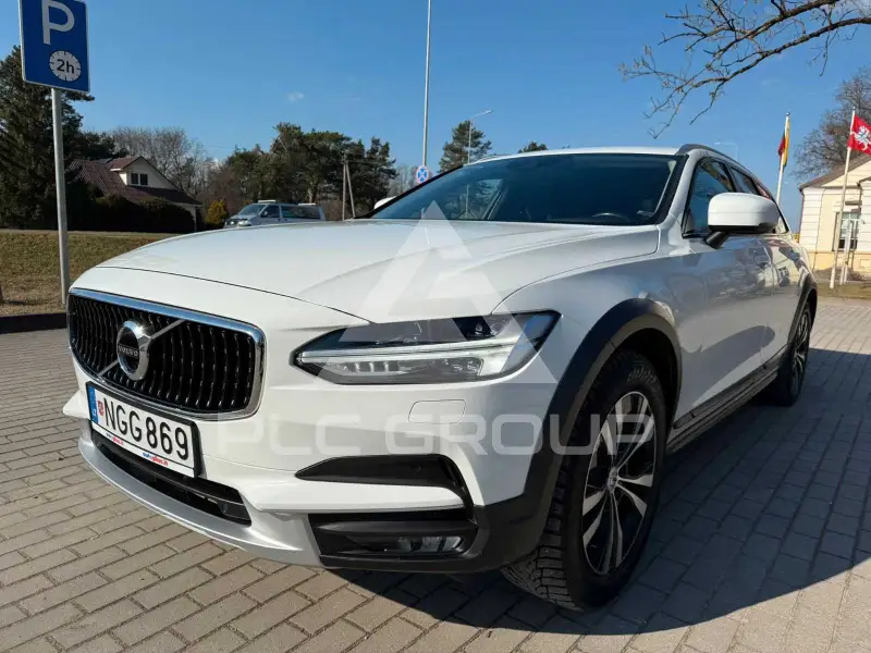 2017 Volvo V90