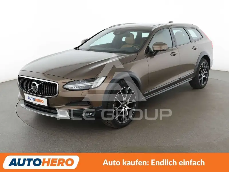 2017 Volvo V90