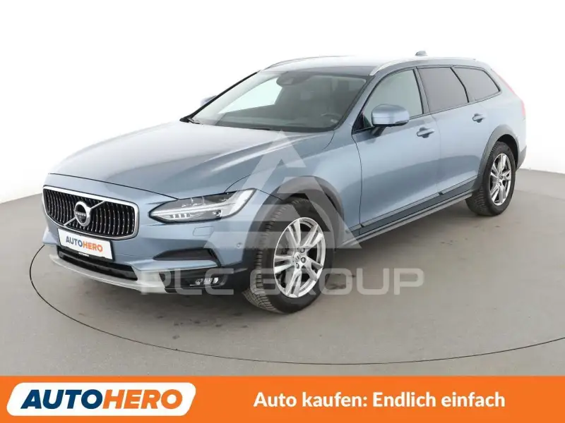 2017 Volvo V90