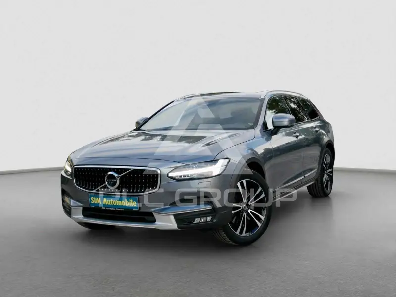 2017 Volvo V90
