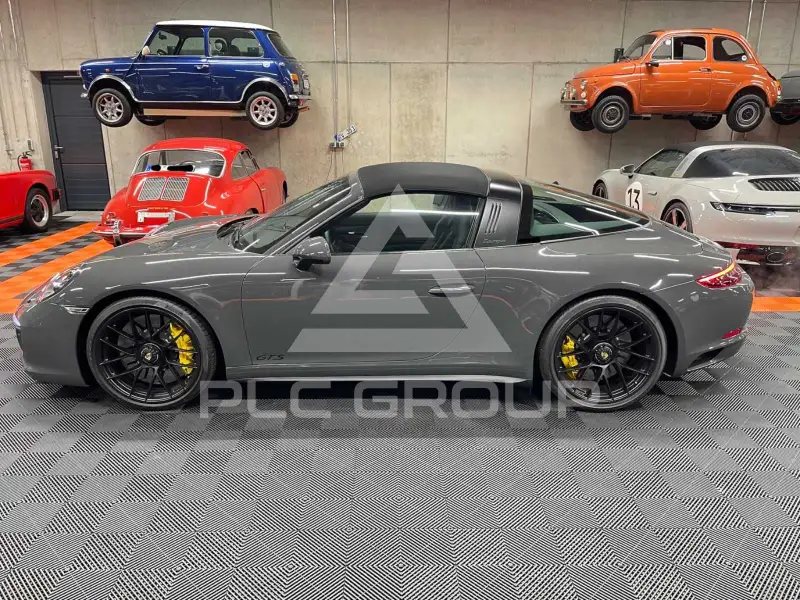 2017 Porsche 911(991)