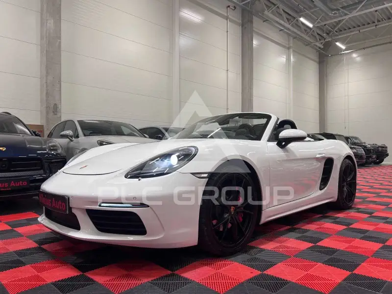 2017 Porsche BOXSTER